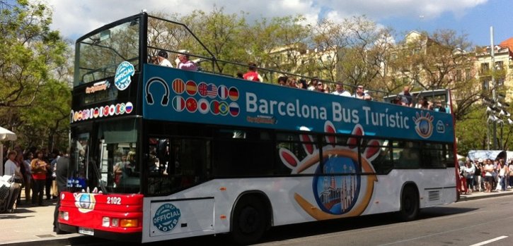 Espa&ntilde;a recibe 37 millones de turistas en el primer semestre con un gasto un 4,1% al alza